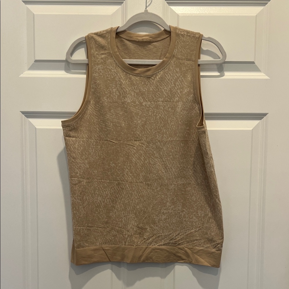 Lululemon Swiftly muscle tank 10 tan